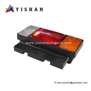 ISUZU 700P 4HK 1 8980021651 TAIL LAMP